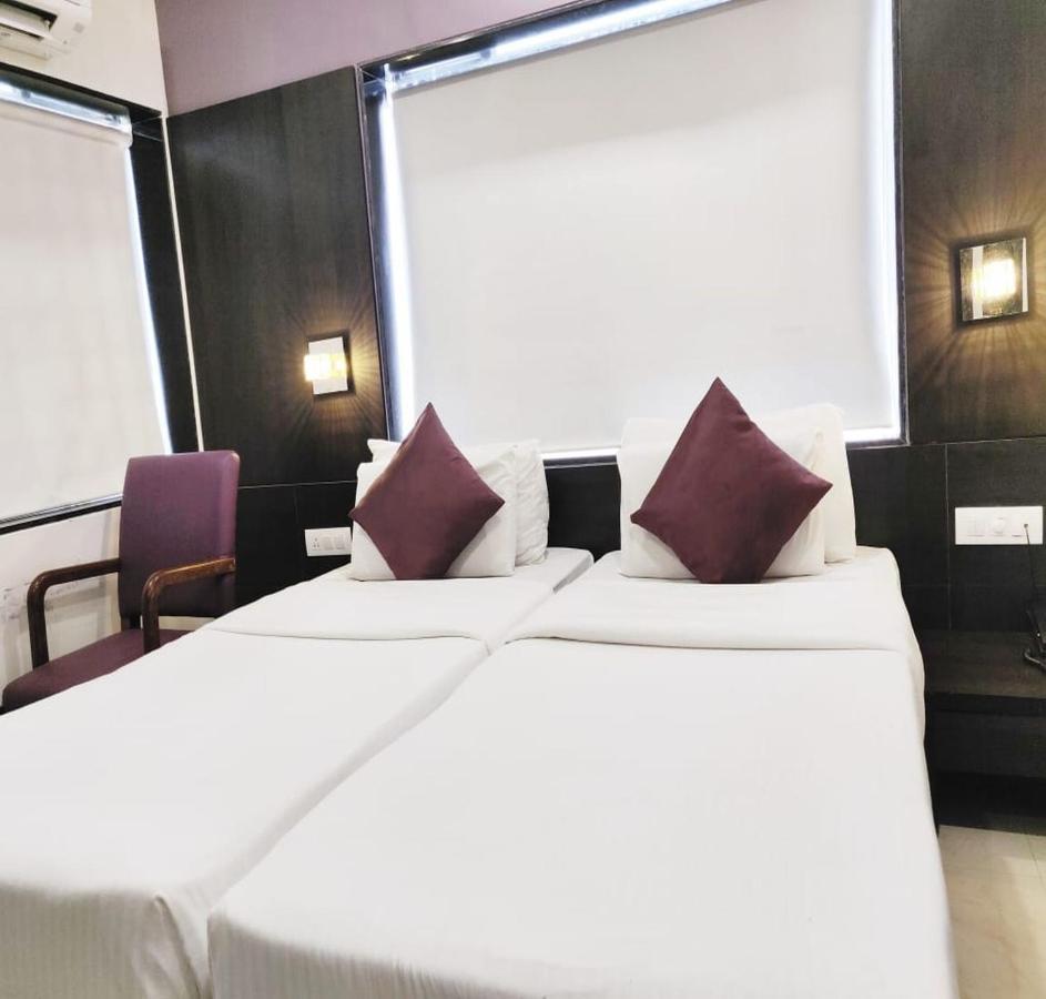 Sukh Hotel Bombaj Zewnętrze zdjęcie