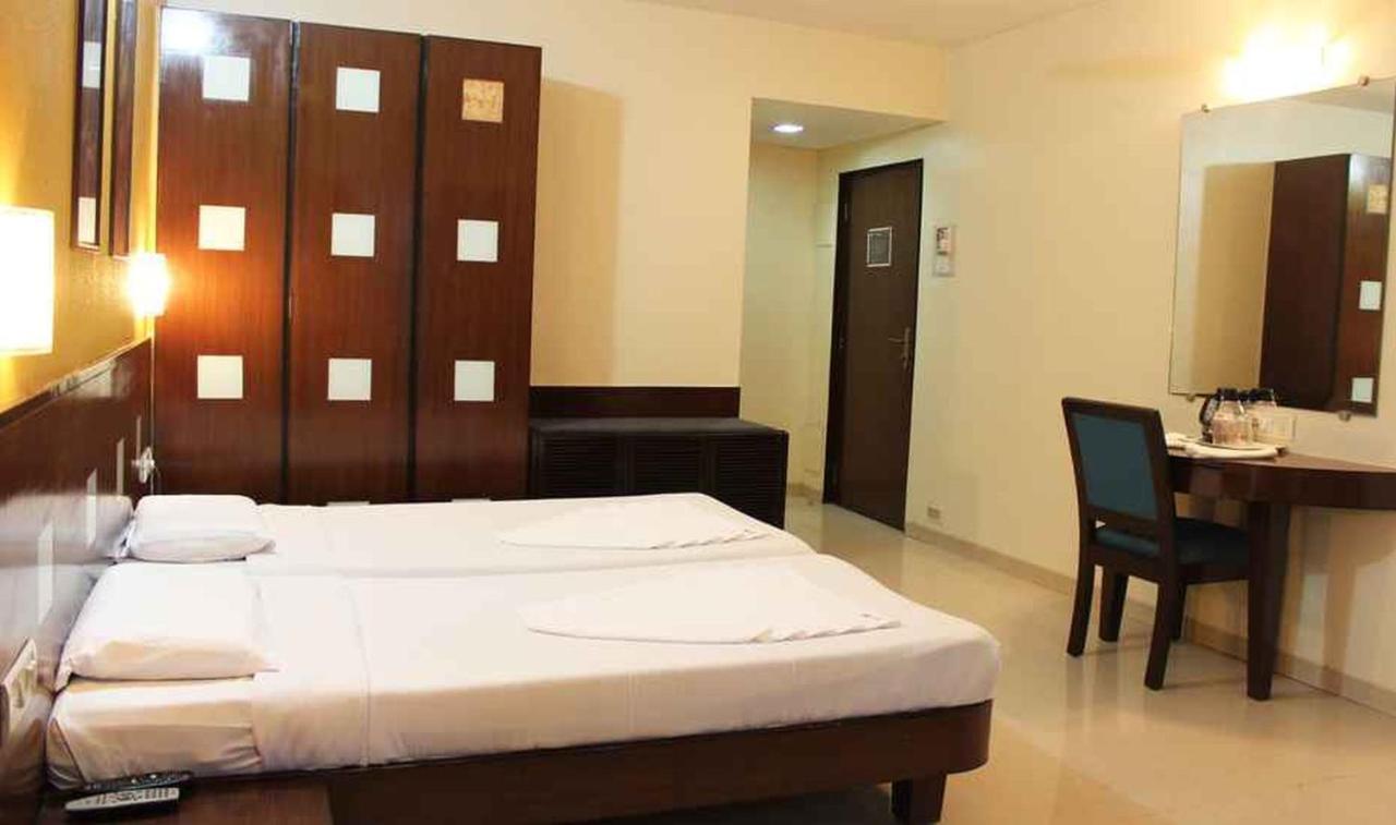 Sukh Hotel Bombaj Zewnętrze zdjęcie
