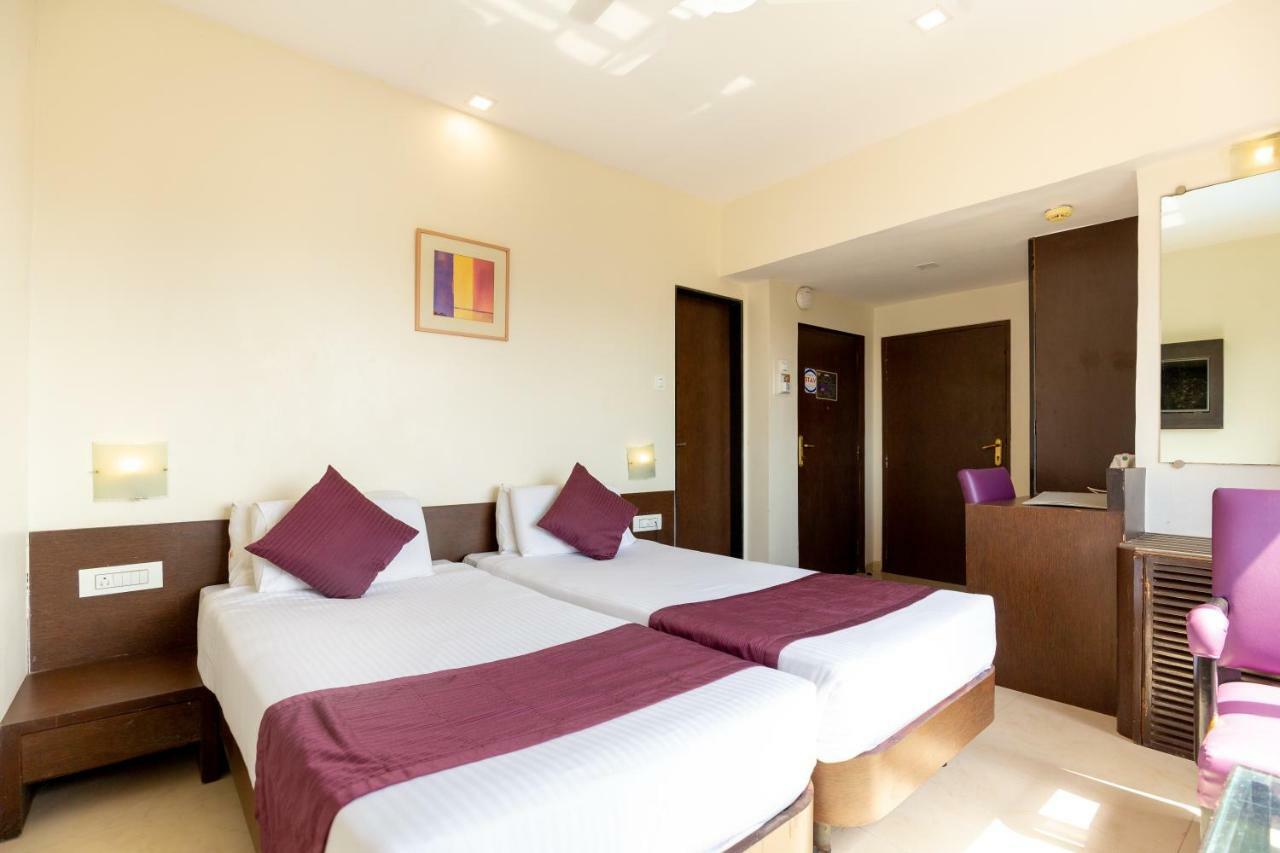 Sukh Hotel Bombaj Zewnętrze zdjęcie